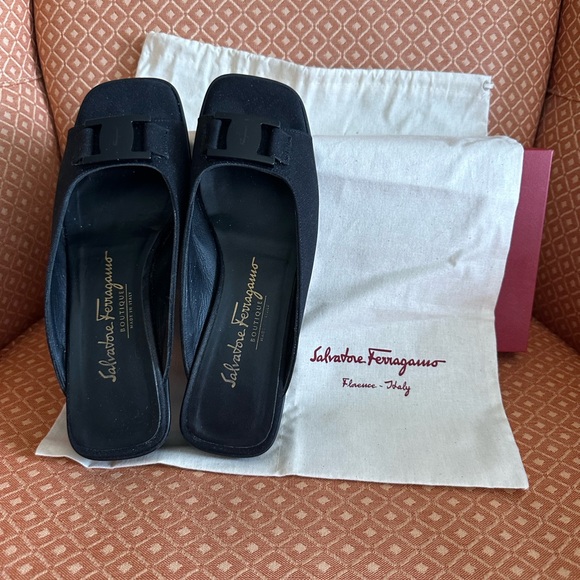 Salvatore Ferragamo - Picture 2 of 3